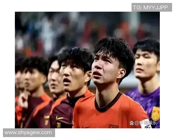 足球明星被扔钱的背后故事揭示了财富与名声的双刃剑真相